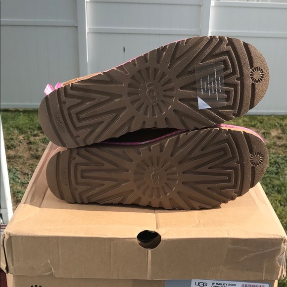 Ugg Bailey Bow Gingham - Picture 4 of 6